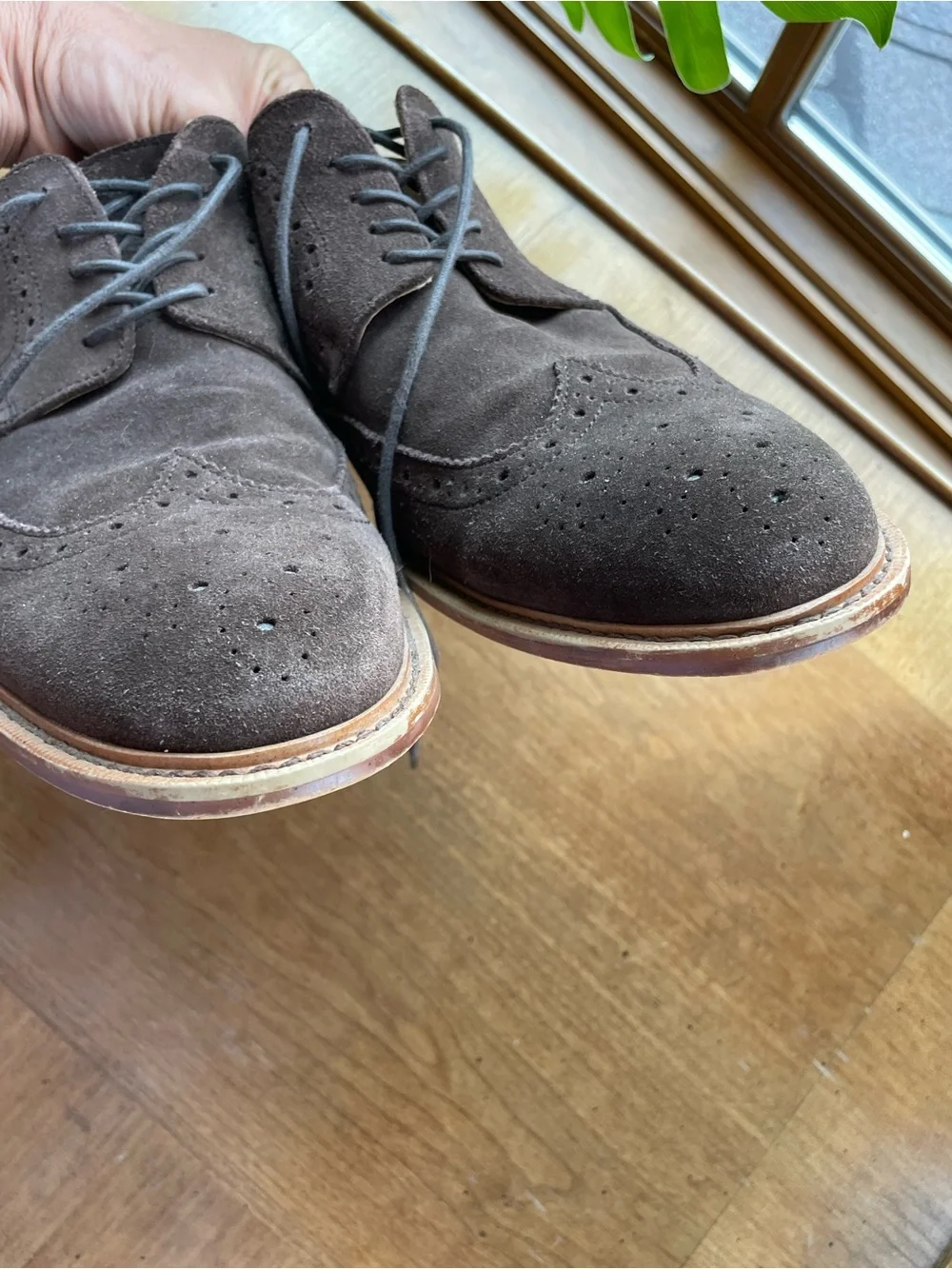 Banana Republic Men's Brown Suede Brogue Wingtip Oxfords Size 13